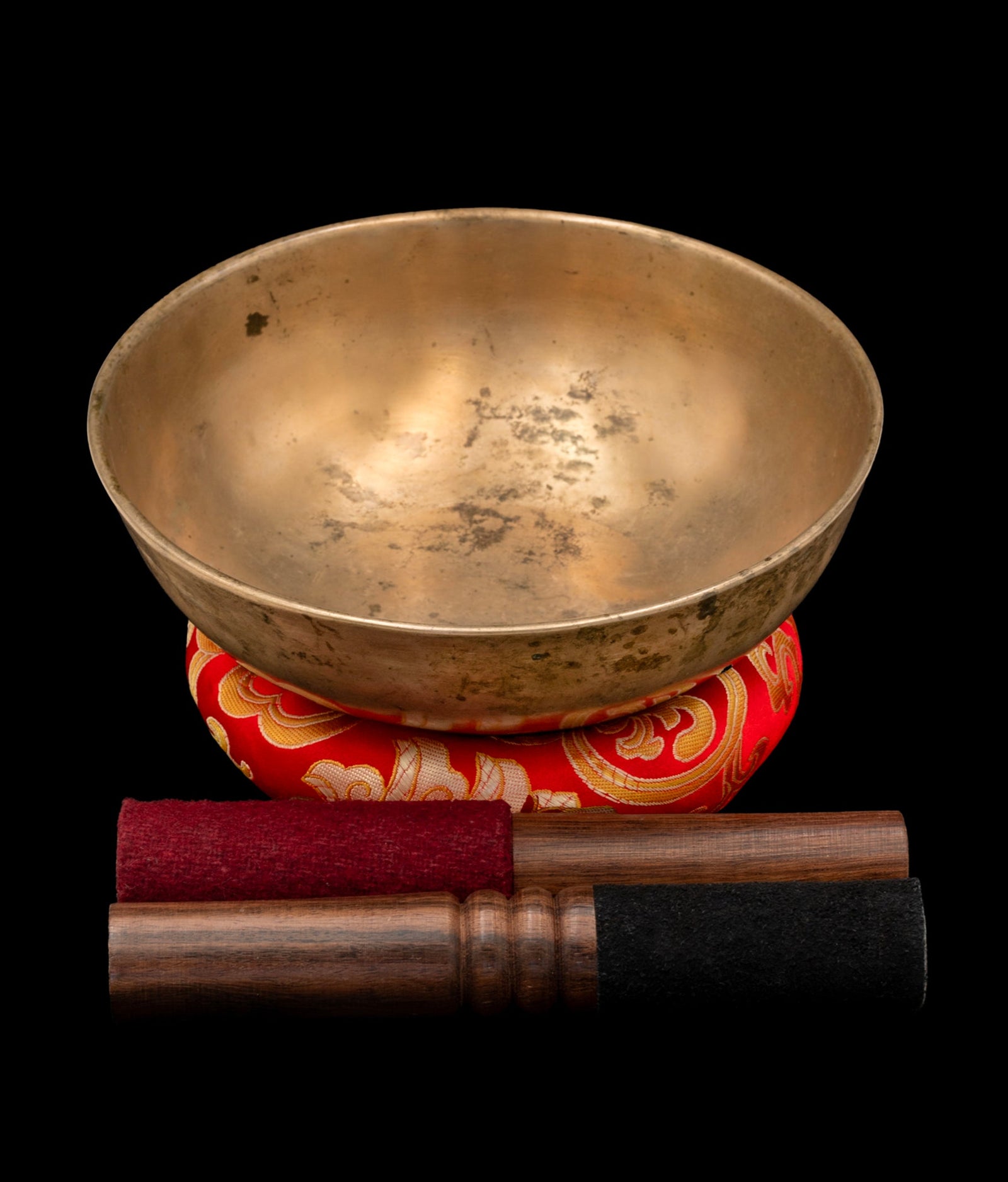Antique Manipuri Singing Bowl F3 180Hz 7.25" A15861
