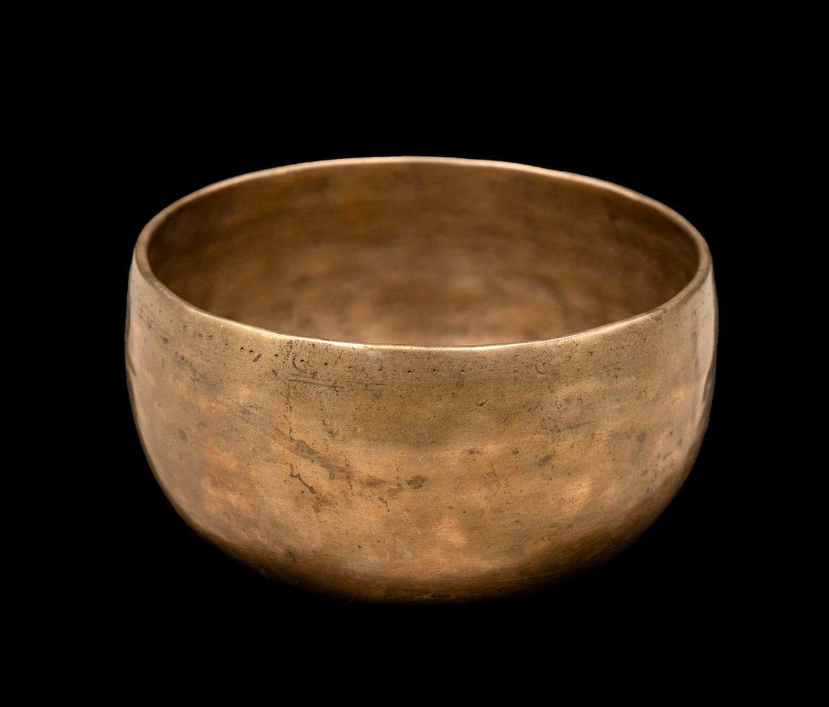 Antique Void Thadobati Singing Bowl A#3 227Hz 7" A16097
