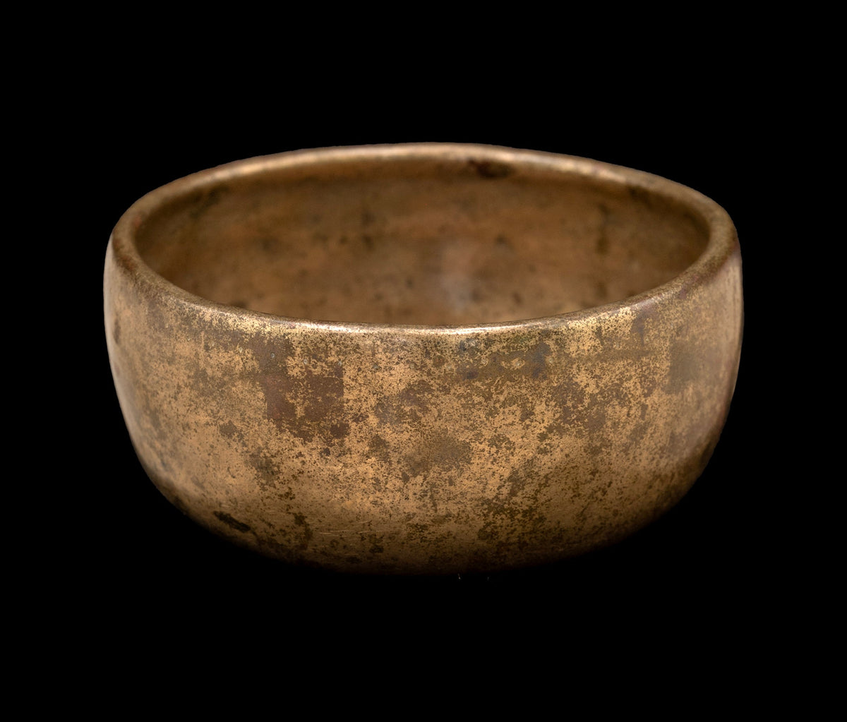 Antique Void Singing Bowl E5 678Hz 4 3/4" A16132