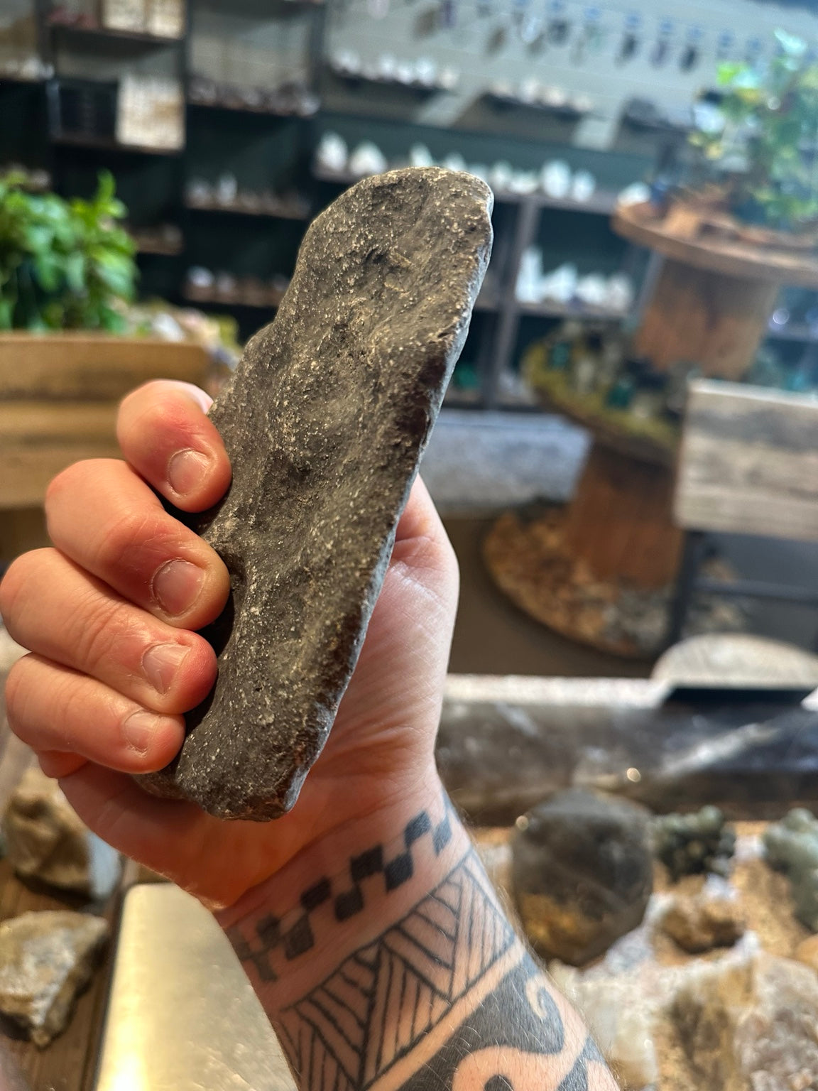 Reported mano handstone from private land along the American River