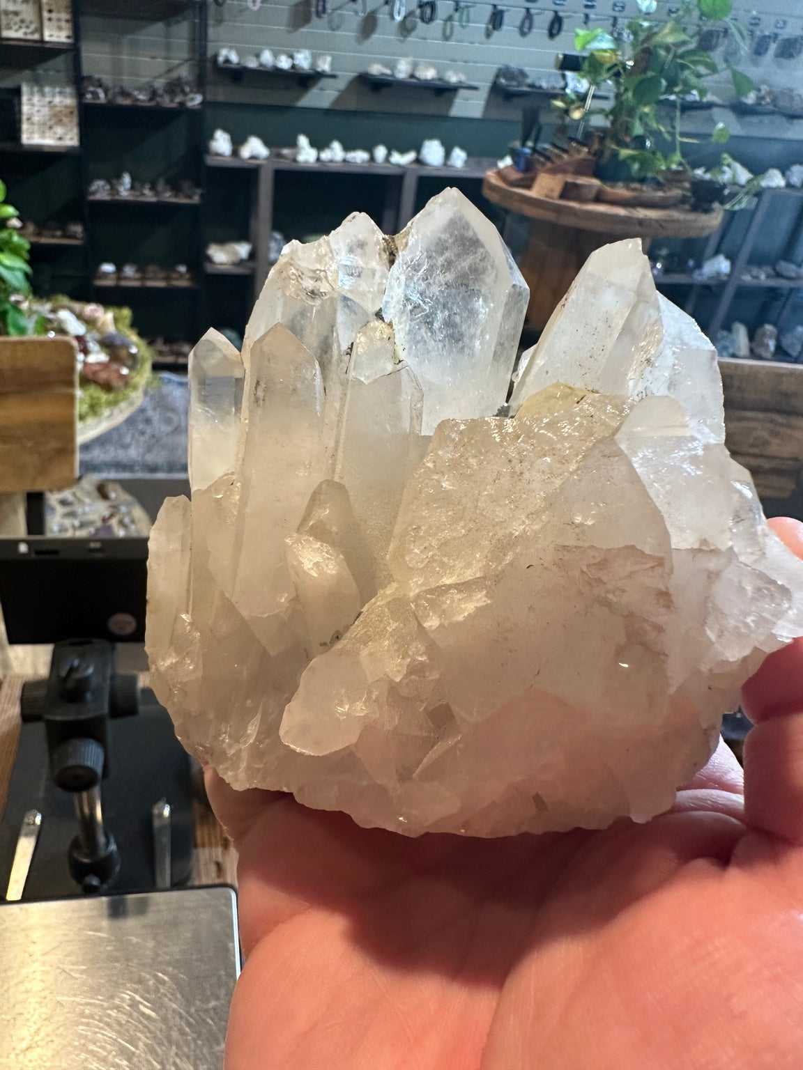 White calcite crystal cluster crystal points