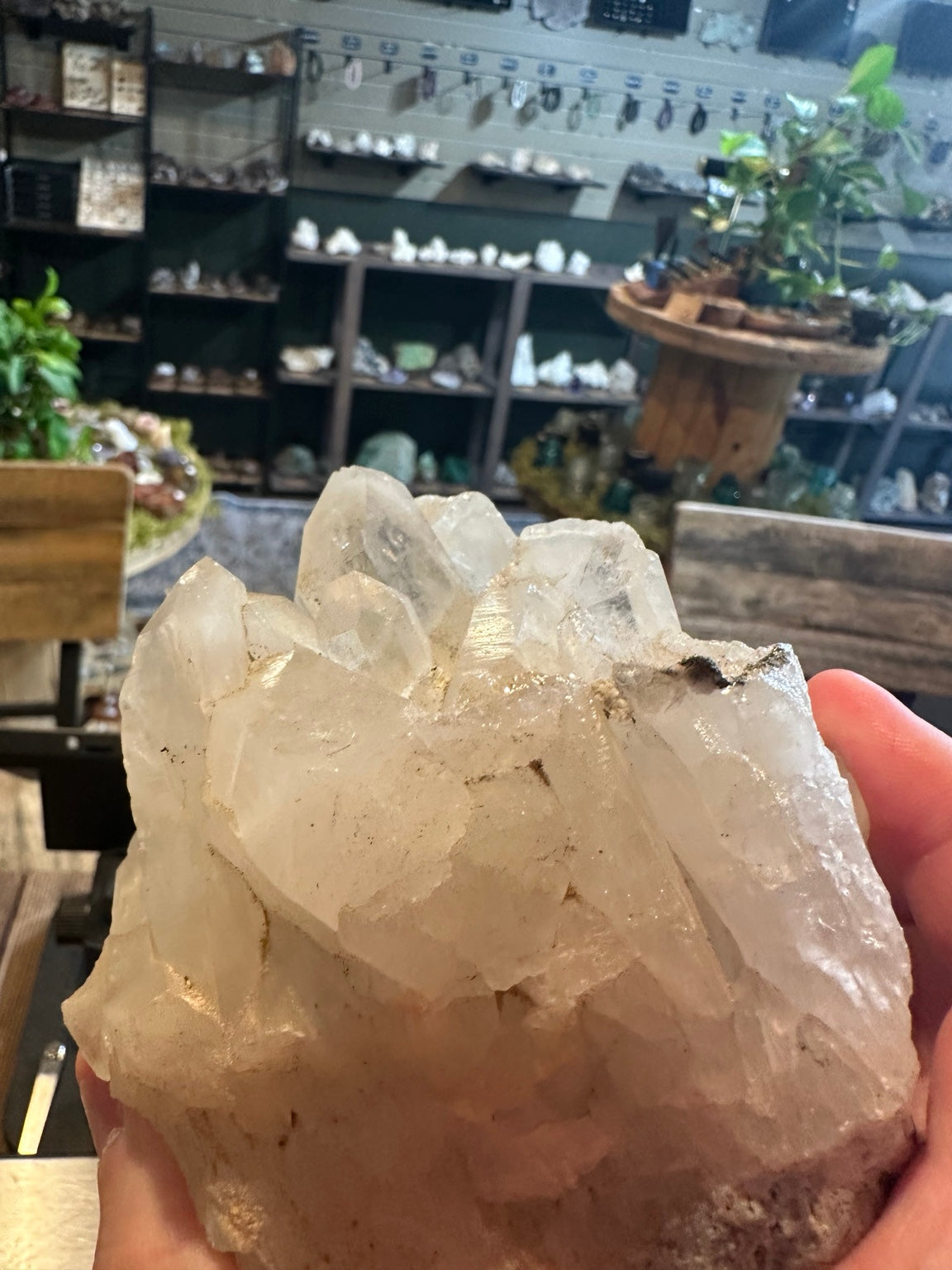 White calcite crystal cluster front detail