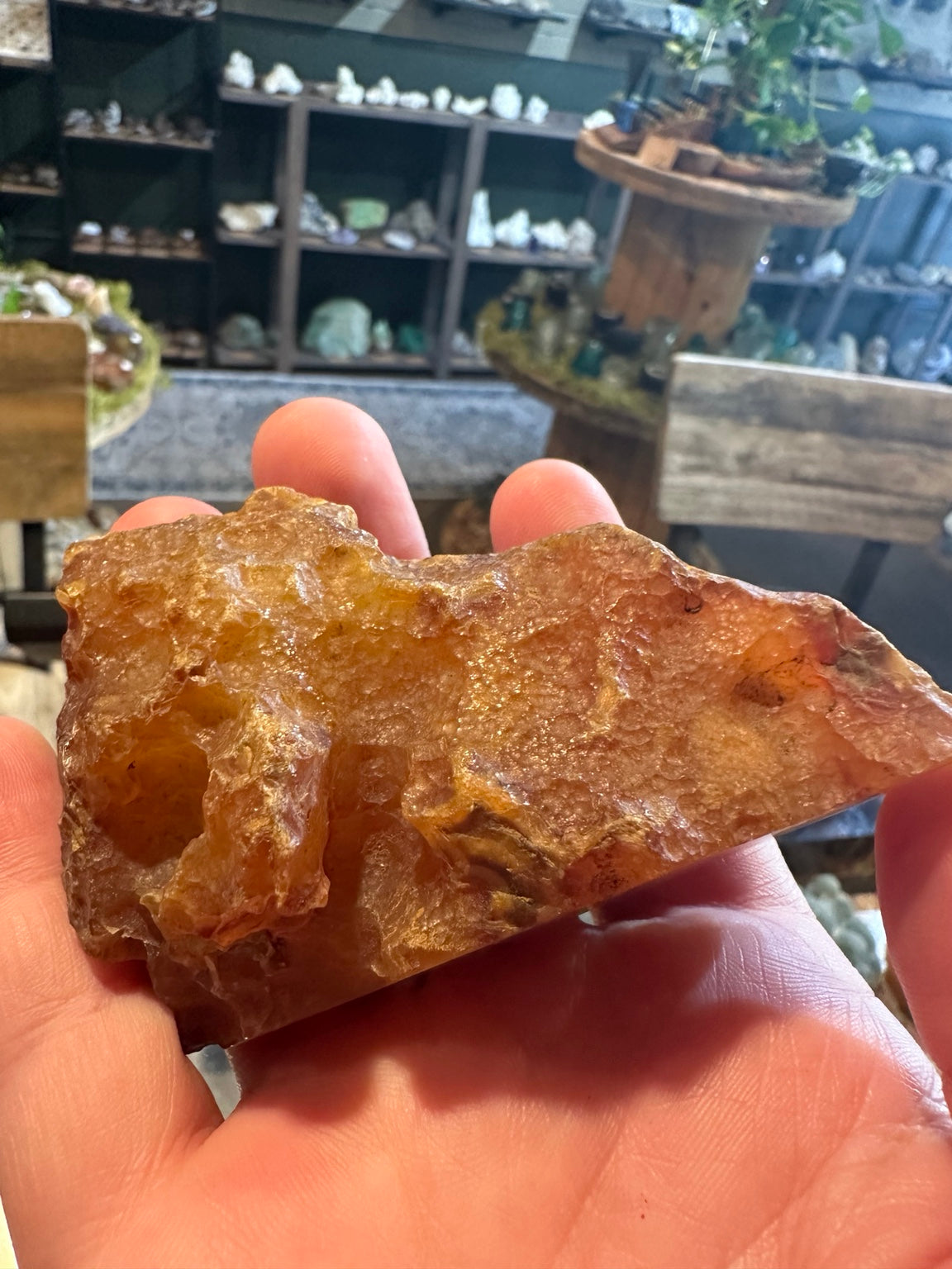 Honey chalcedony from the Great Basin — back face