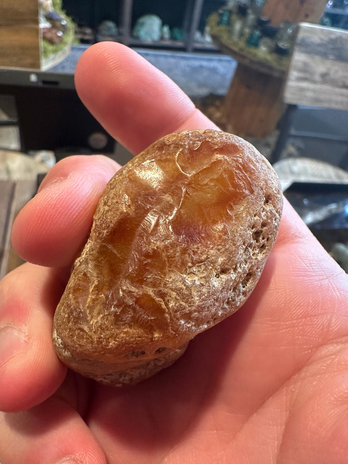 Honey chalcedony nodule from Nevada — natural back