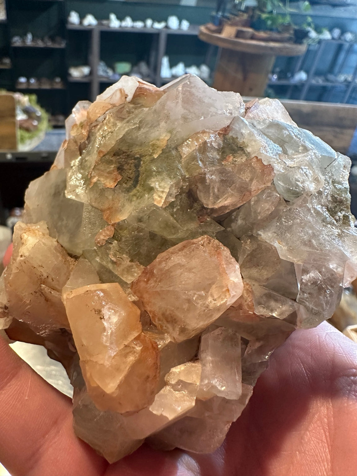 Green fluorite with calcite cluster from Mexico — green crystal zone