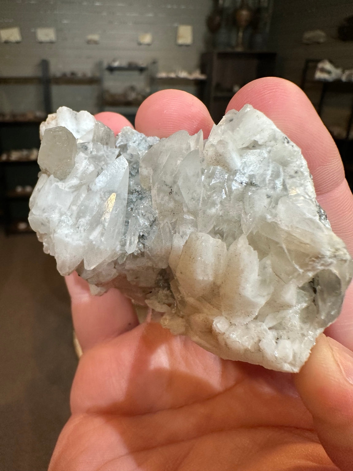 Nevada quartz calcite cluster 6.1 oz crystal face view