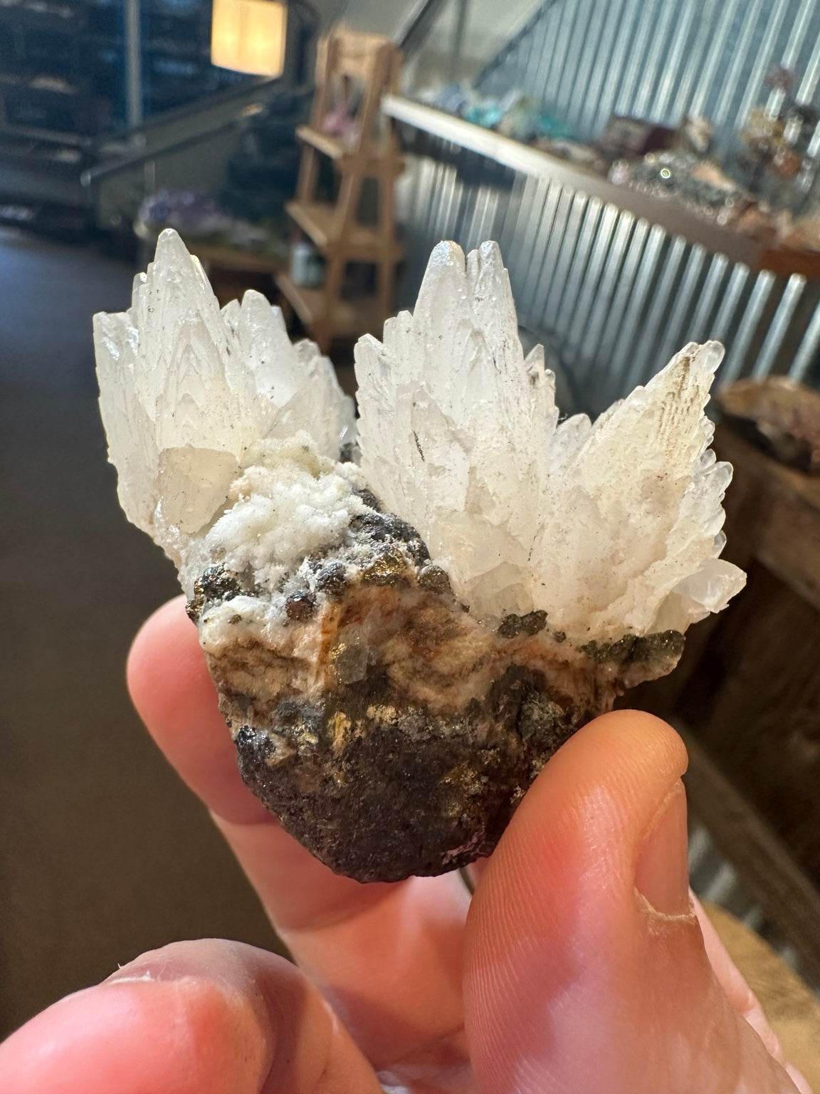 Nevada dogtooth calcite with pyrite 4.5 oz photograph 4