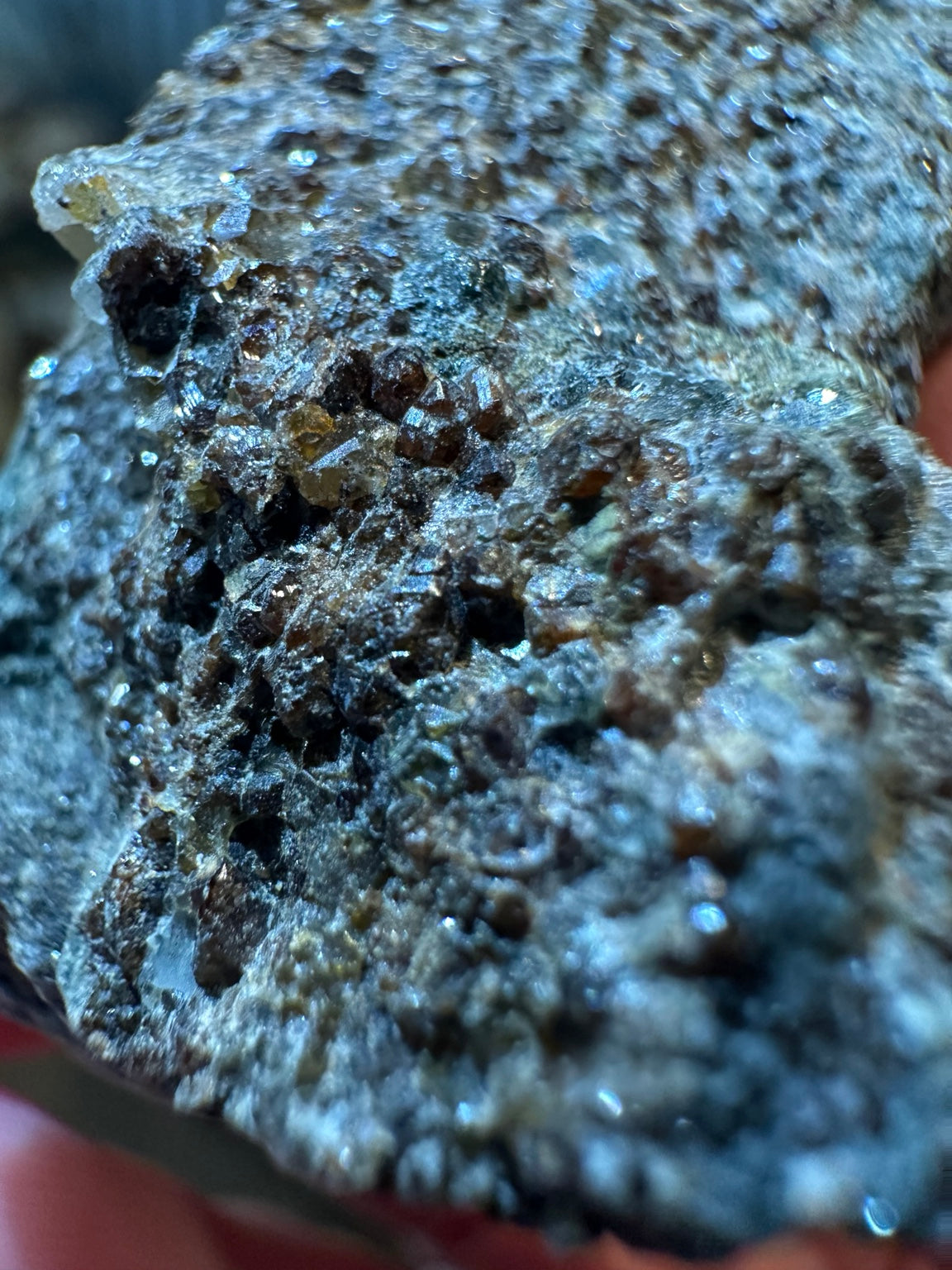 Brown garnet crystal cluster on matrix, 3.5 oz, close-up crystal view