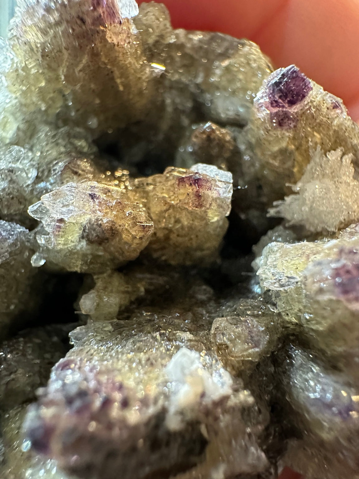 Nevada barite with purple fluorite overgrowth, 5.9 oz, purple tip detail
