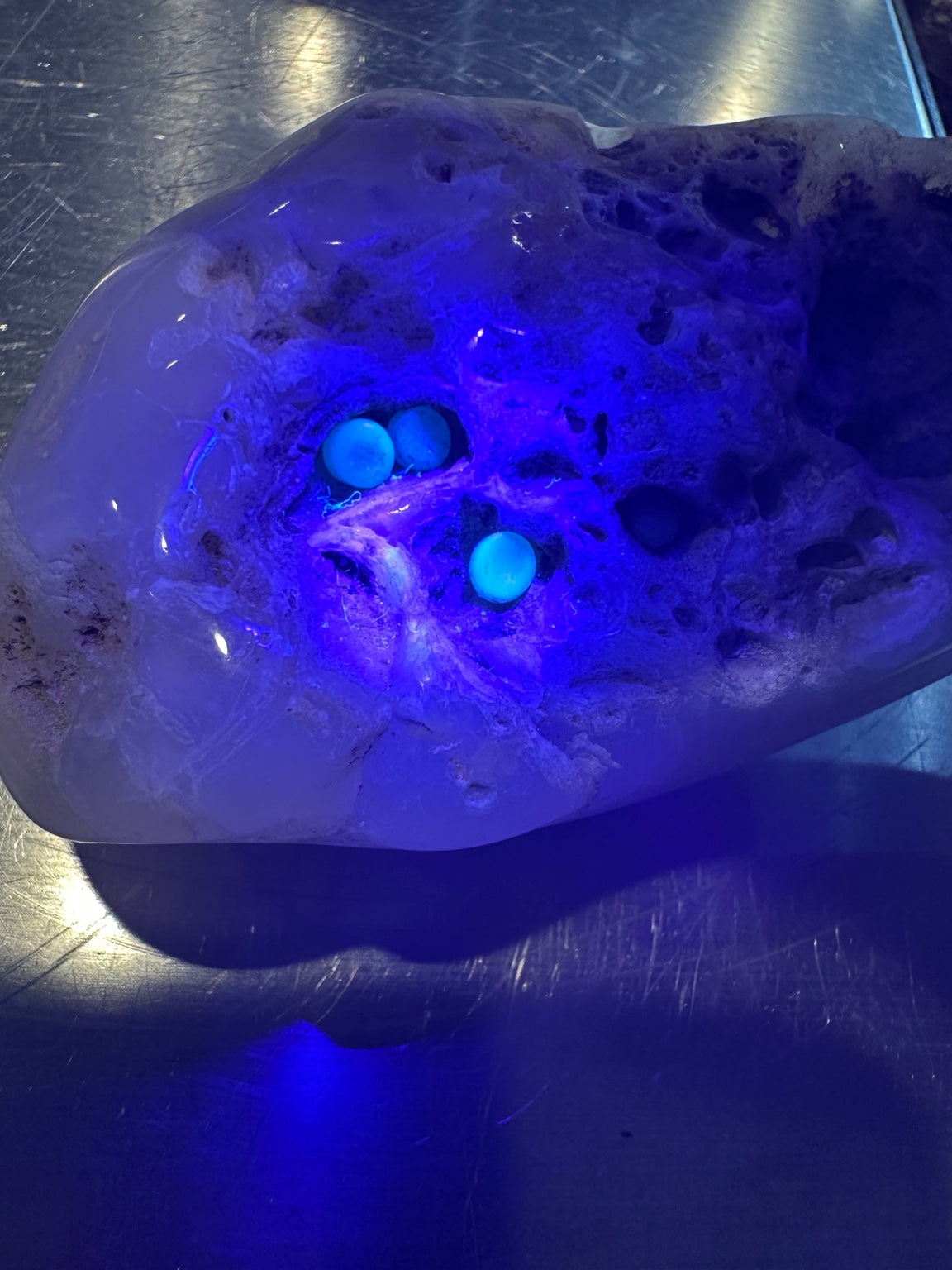 Exact polished chalcedony pocket stone with UV-reactive inclusions, 7.6 oz — view 5